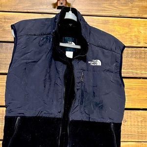 Women’s black The North Face vest